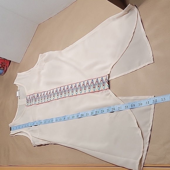 Esley, Ivory High Low Sleevless Sheer Blouse Southwestern Pattern, NEW, Size S - Picture 8 of 10